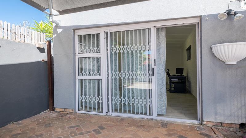 3 Bedroom Property for Sale in Churchill Estate Western Cape